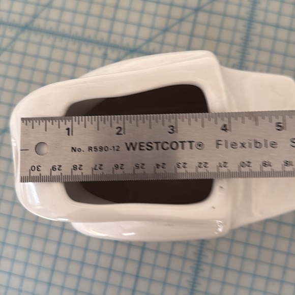 Vintage Feltman Langer USA Pottery
MCM White Ceramic Circle Pitcher - Picture 14 of 14